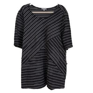 Habitat Clothes to Live In - NWT Black/White Textured Short Sleeve Tunic Top 1X